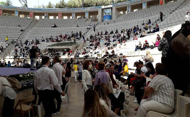 CHP'li kadınlar yeni başkanını seçiyor