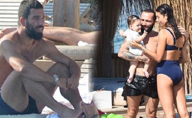 Arda Turan ve Berkay aynı otelde tatilde!