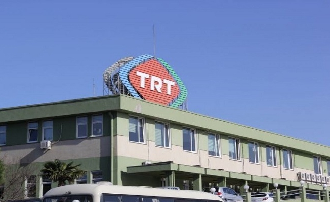 TRT yayınları ilahiyatçı müdüre emanet