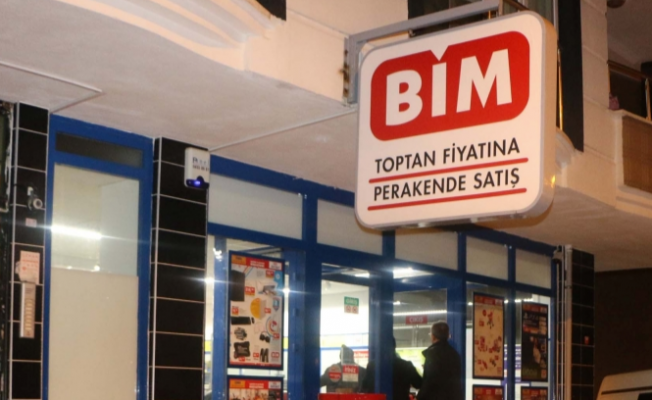BİM çalışanı ekonomik krizi anlattı: Tarihi geçmiş ürün soruyorlar