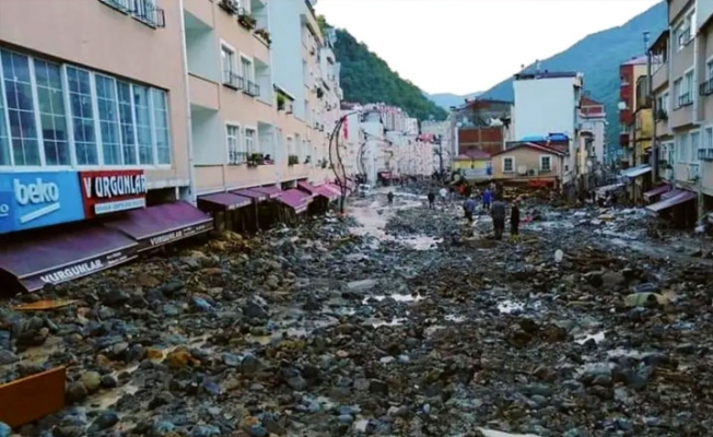 Giresun'daki sel felaketi AKP'yi ikiye böldü!