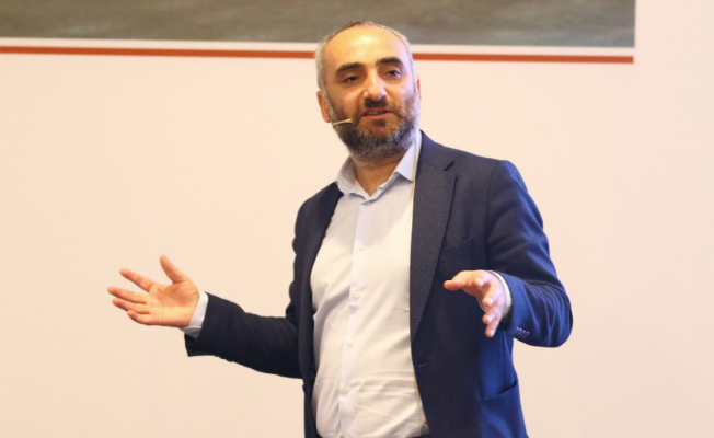 İsmail Saymaz Twitter'da linç edildi, açıklama yaptı