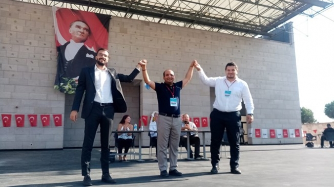CHP İzmir'de yeni gençlik kolu başkanı belli oldu
