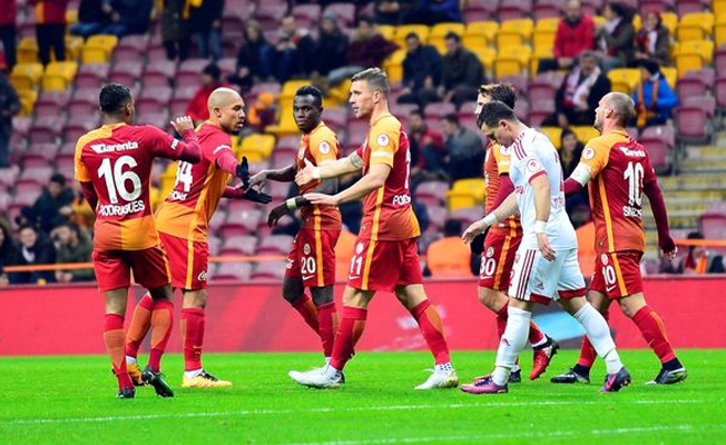 Galatasaray'a ceza mı geliyor?