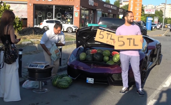 Lamborghini bagajında 5 liraya karpuz sattı!