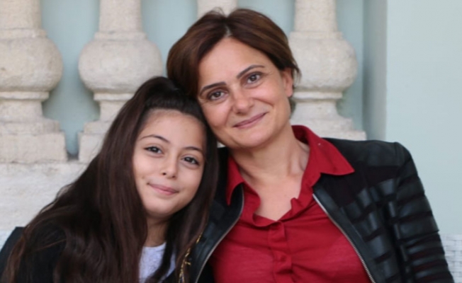 Kaftancıoğlu'ndan duygusal paylaşım: Tanıştırayım, Ada...