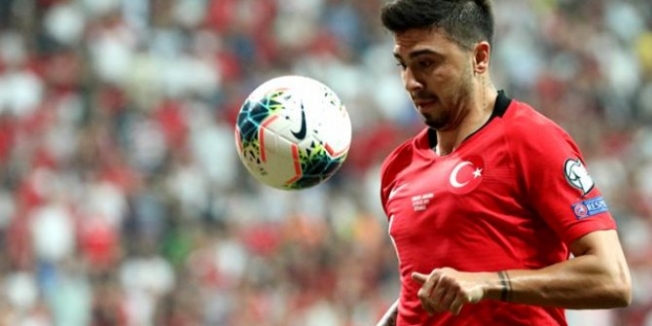 Ozan Tufan'ın dedesi vefat etti, o sahada