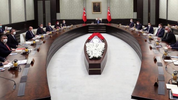 Kısıtlamalar geri mi geliyor?