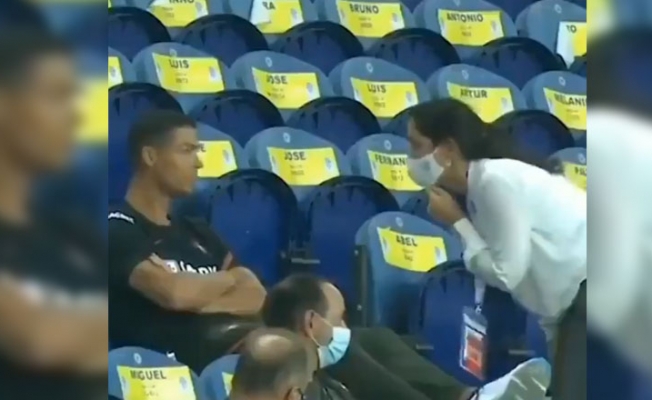 Boş tribünde oturan Ronaldo'yu şaşırtan uyarı