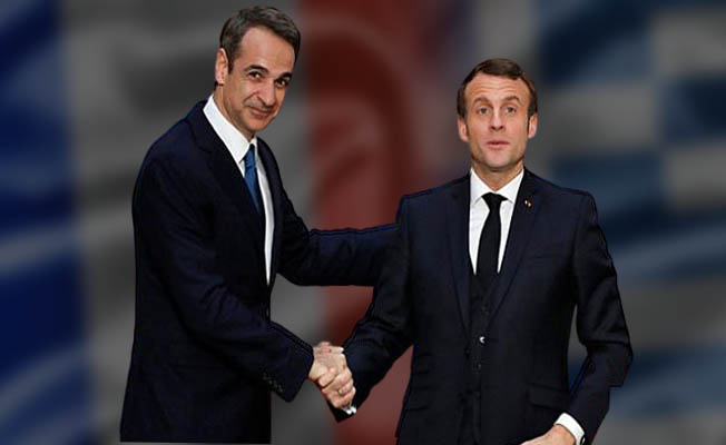 Micotakis ve Macron el sıkıştı