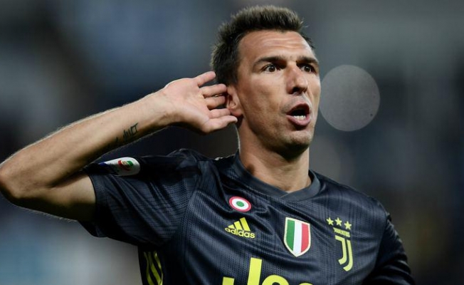 Fenerbahçe Mandzukic'in menajeriyle pazarlık halinde!