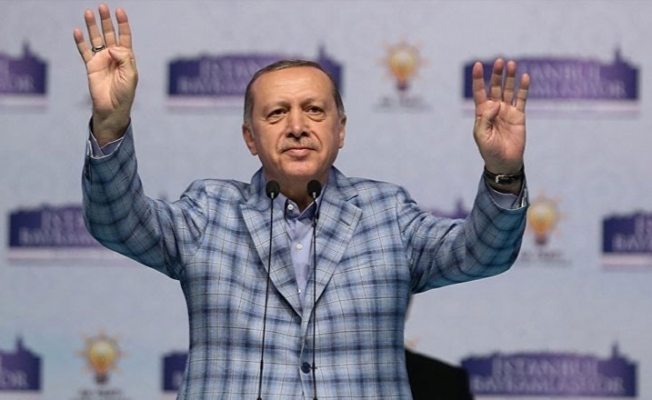 Almanya'da garip gündem: Erdoğan'ın ekose ceketleri!