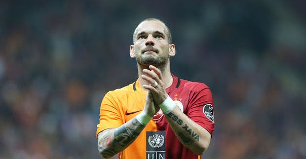 Dünya devi Sneijder'e talip oldu