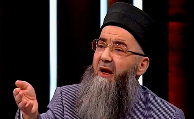 Cübbeli Ahmet : 2 bin selefi dernek silahlanıyor