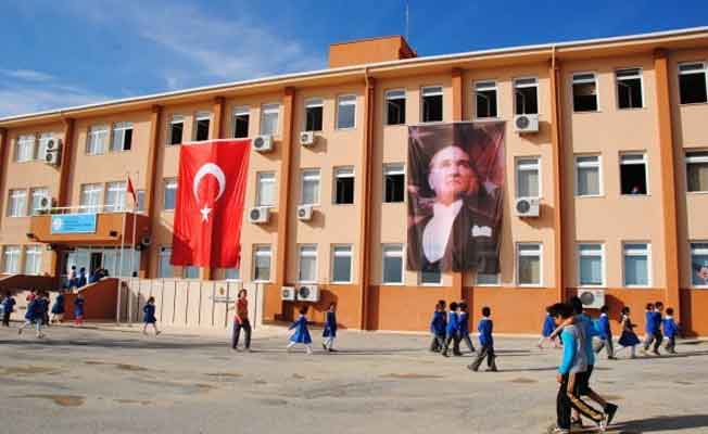 17 Nisan’da okullar tatil olacak mı?