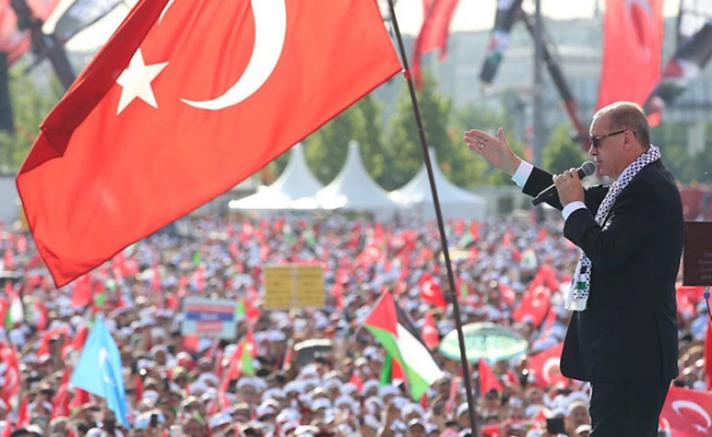 Erdoğan'ın teorisi nasıl bir anda çöpe atılabildi?