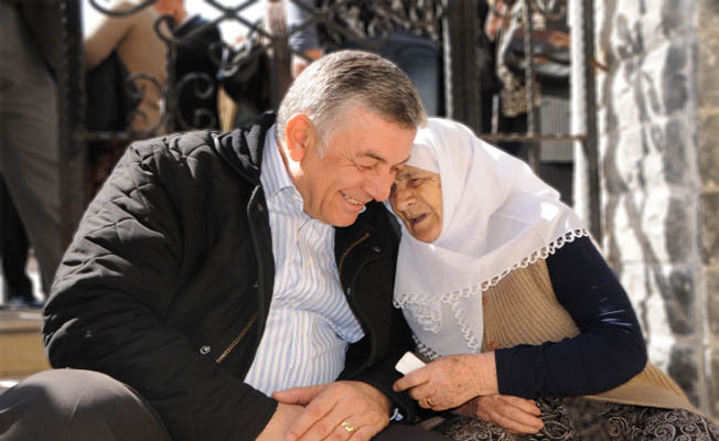 Yaşlılar gününde bu sese kulak verin