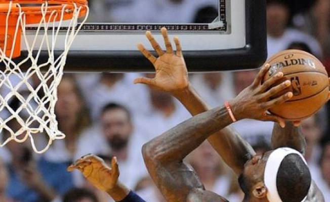 Lakers, Heat'i ezdi geçti