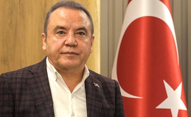 Muhittin Böcek'in sağlık durumuyla ilgili hastaneden açıklama