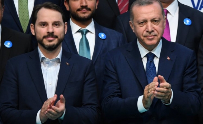 'Erdoğan, 2021 AKP Genel Kurulu'nda Berat Albayrak’ı sembolik parti başkanı yapmayı düşünebilir'