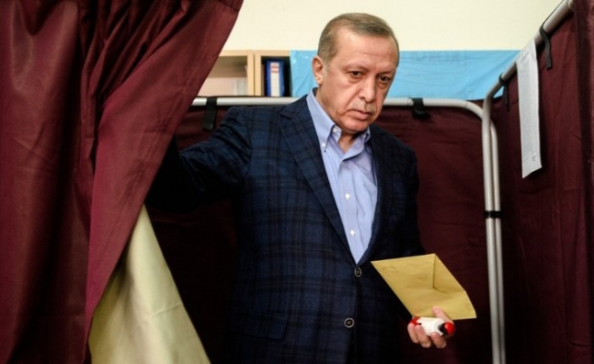 Son ankette AKP'yi sarsacak sonuç
