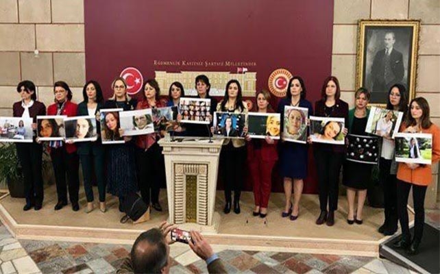 CHP'li kadın millet vekilinden nafaka önergesi
