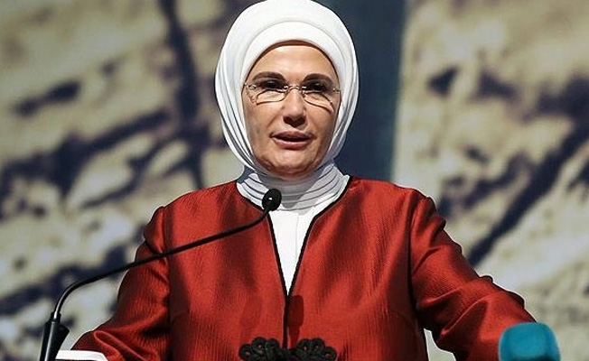 Emine Erdoğan da o akıma katıldı