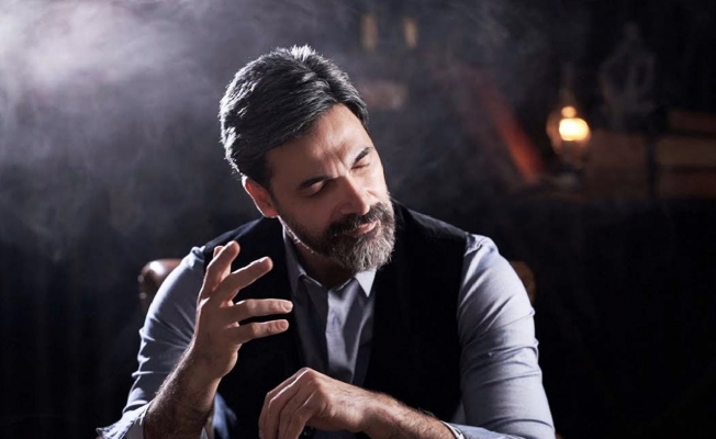 "Dombra" gitti " Öz Eleştiri" geldi!