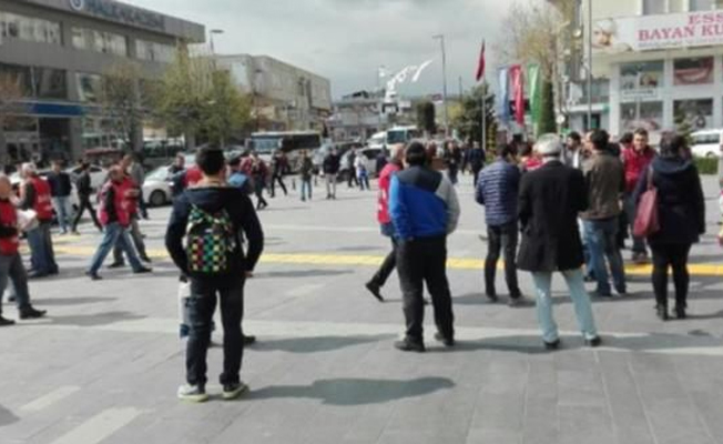Hayır çalışması yapanlara satırla saldıran zanlı tutuklandı