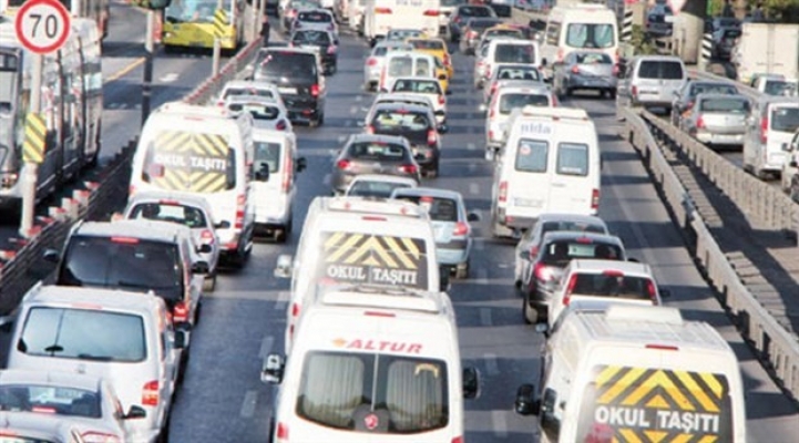 Eğitim başladı; İstanbul’da trafik yoğunluğu arttı