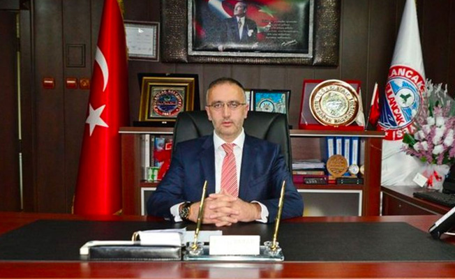 AKP'li Belediye Başkanı bir kişiyi bacağından vurdu!