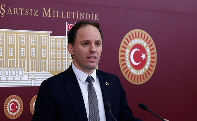 CHP'li Yavuzyılmaz: İş başı yapan 300 işçiden 270'i AKP'li