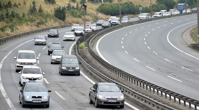 Otoyol ve köprülerden dolar akıyor