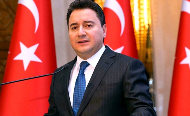 Babacan'dan Albayrak yorumu: "İstifa değil iflas açıklaması"