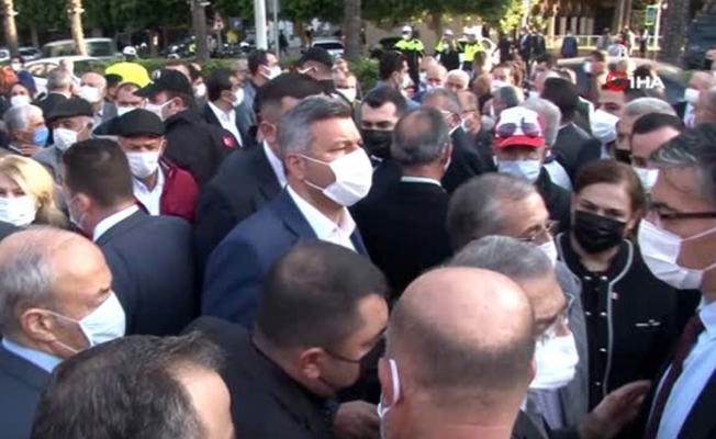 10 Kasım töreni karıştı!