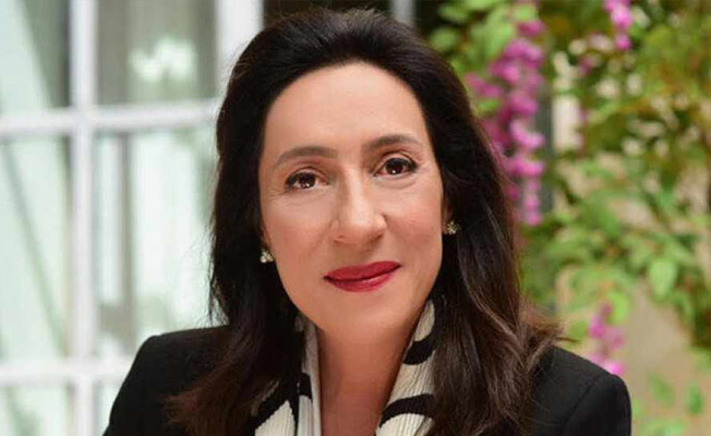 Kırmızı Oda'da Melek gerçekleri öğreniyor