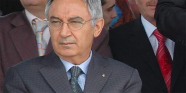 Refik Arslan Öztürk yaşamını yitirdi
