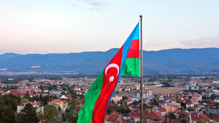 27 yıl sonra bir ilk! Azerbaycan ordusu Ağdam'da!