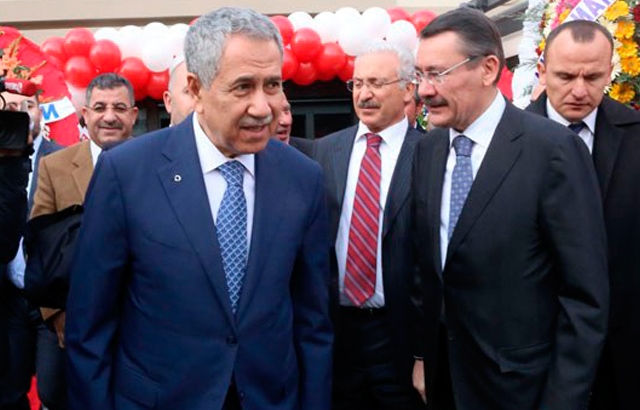 Gökçek'ten Arınç'a: "Sen ne biçim AK Partilisin?"