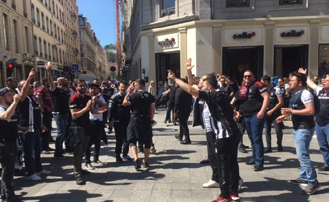 Lyon taraftarına 'En büyük Beşiktaş' dedirttiler