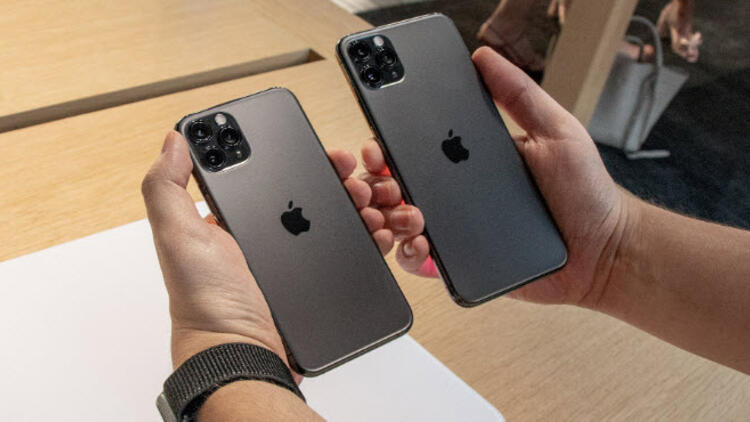 İphone 12 fiyatları dudak uçuklattı