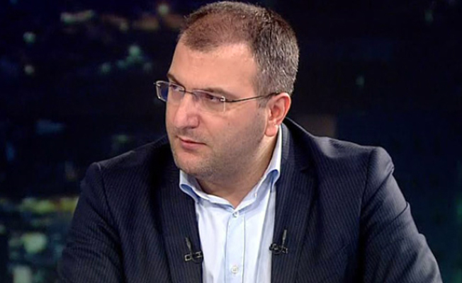 CHP'den Cem Küçük'e suç duyurusu