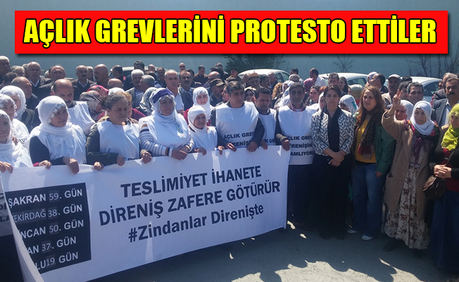 Cezaevi önünde oturma eylemi