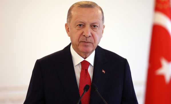 Erdoğan'dan dijital faşizm çıkışı: "Bireyi bir isimden ibaret gören dijitalleşmenin sonu faşizme çıkar"
