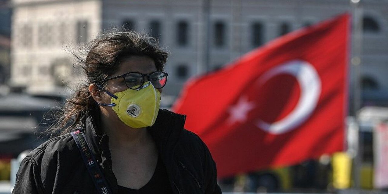 Bakan Koca duyurdu: Ağır hasta sayısı 5 bine yaklaştı!