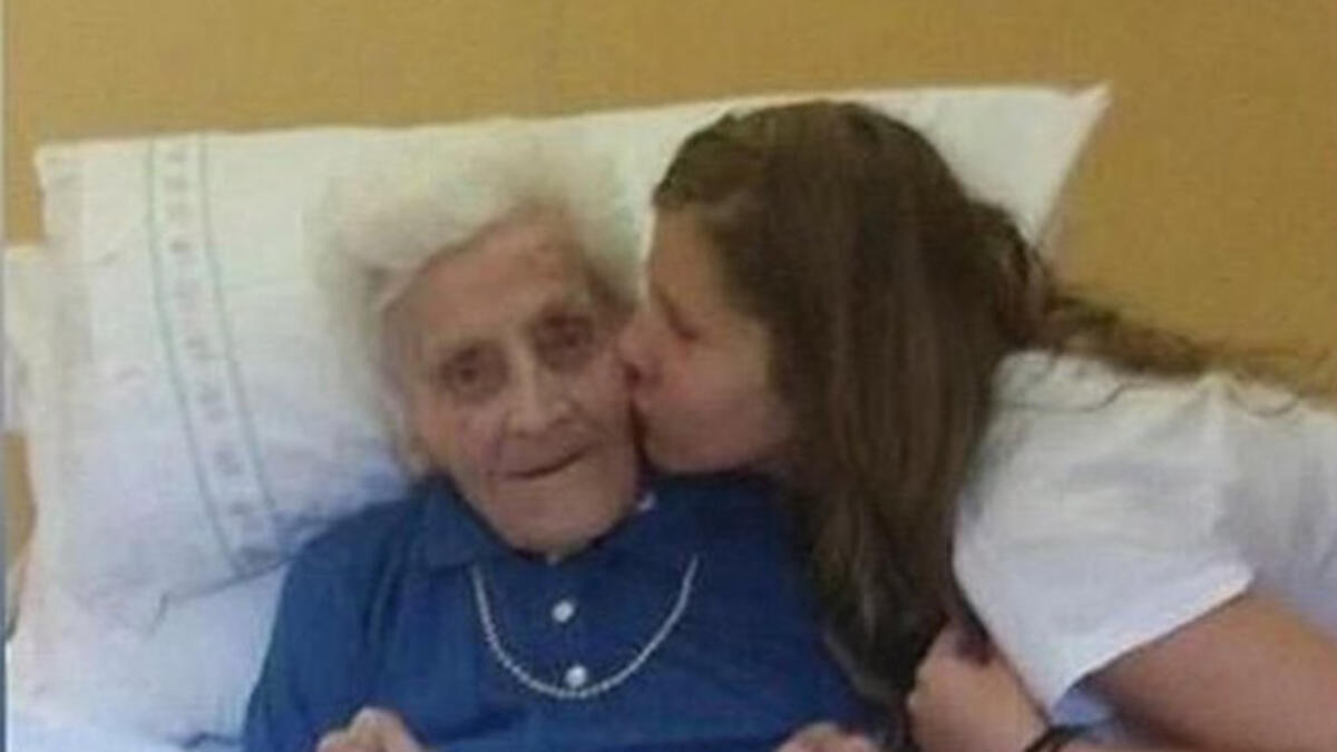 İtalya'da o konuşuluyor: 101 yaşındaki kadın, dokuz ayda üç defa koronavirüs pozitif çıktı