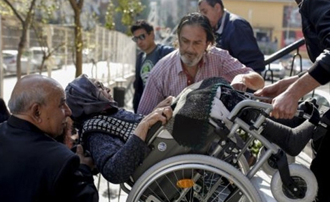 98 yaşındaki Hayriye Nine, oyunu böyle kullandı