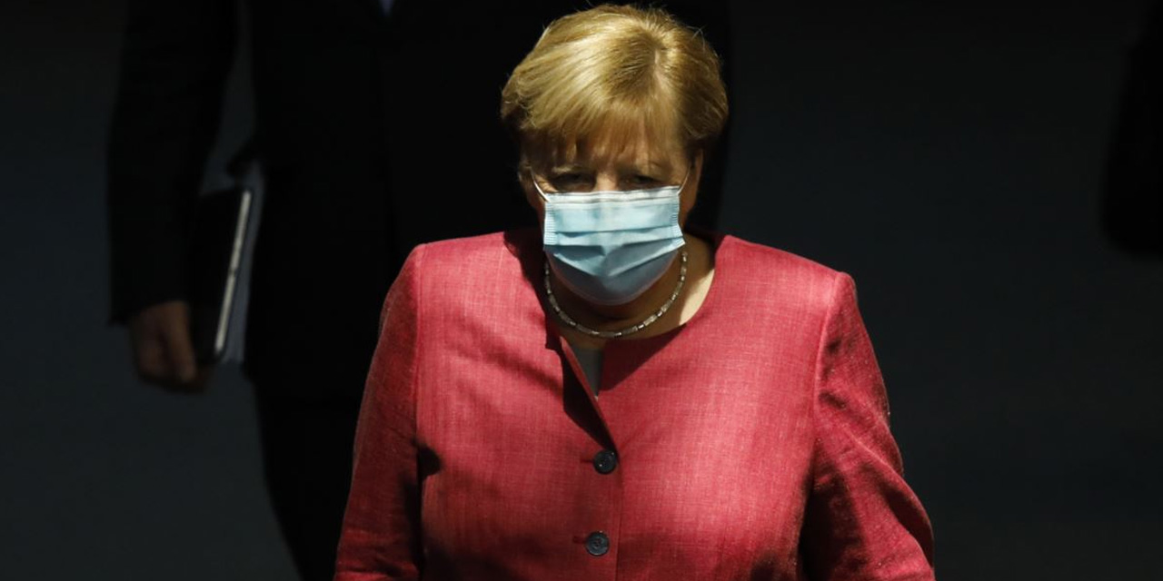 Merkel: Nihayet tünelin sonunda ışık görüyoruz