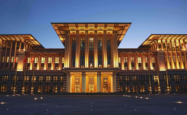 Belediye meclisinde saray polemiği bitmiyor