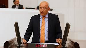 CHP'li Çakırözer RTÜK tepkisini Meclis'e taşıdı:"18 yılda en az 721 gazeteci tutuklandı"